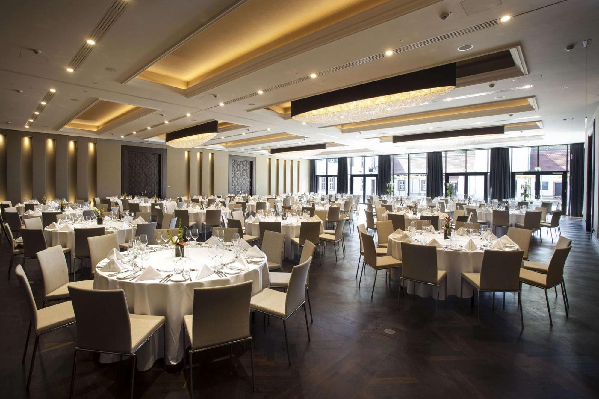 Kempinski Hotel Frankfurt Gravenbruch Exterior photo
